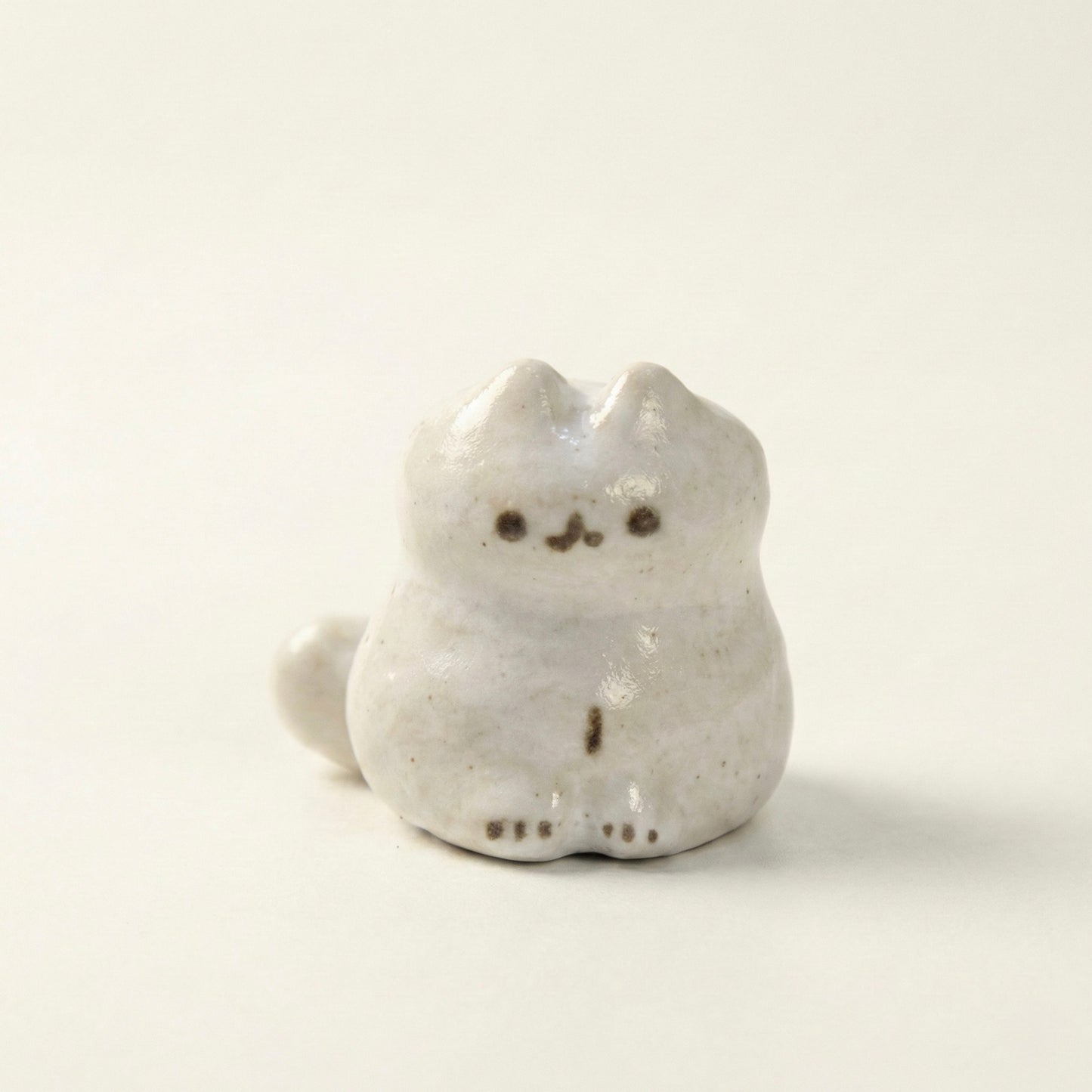 George, Cat Toy and His Cat Handmade Stoneware Set | Taitau Fung (HK)