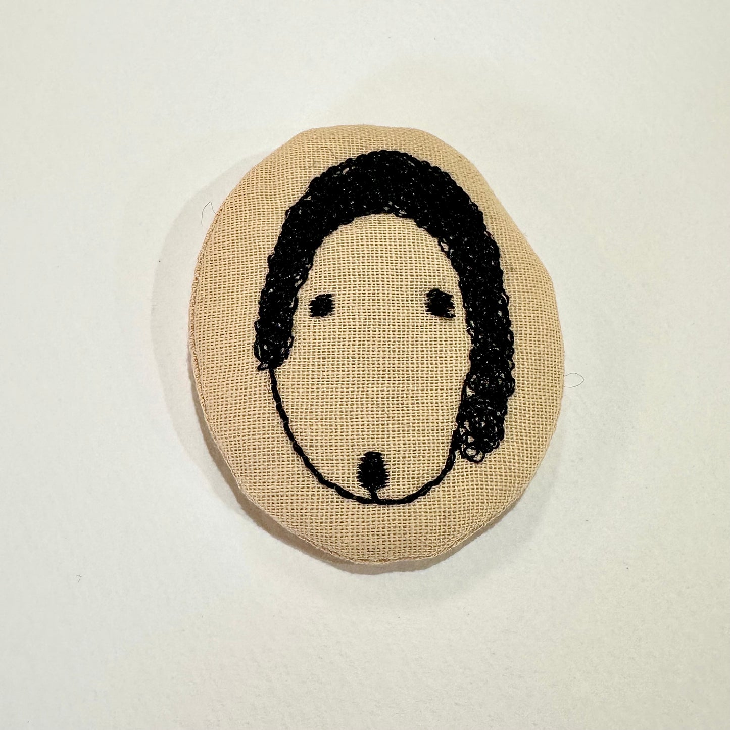 Long-Haired Dog Portrait Embroidered Brooch (Japan)