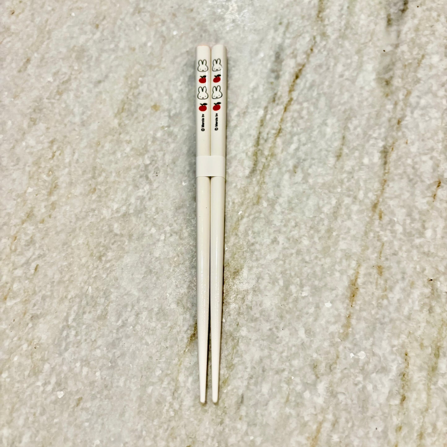 Miffy Apple Chopsticks 18cm (Japan)