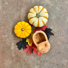 Load image into Gallery viewer, Terra Cotta Rabbit Planter | Green House (Japan)
