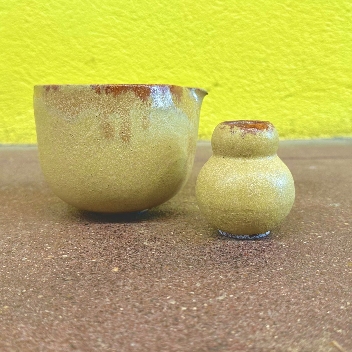 Soft Stone Spouted Matcha Bowl & Whisk Stand Ceramic Set | Yellow |  Linnan Ye (Ca)