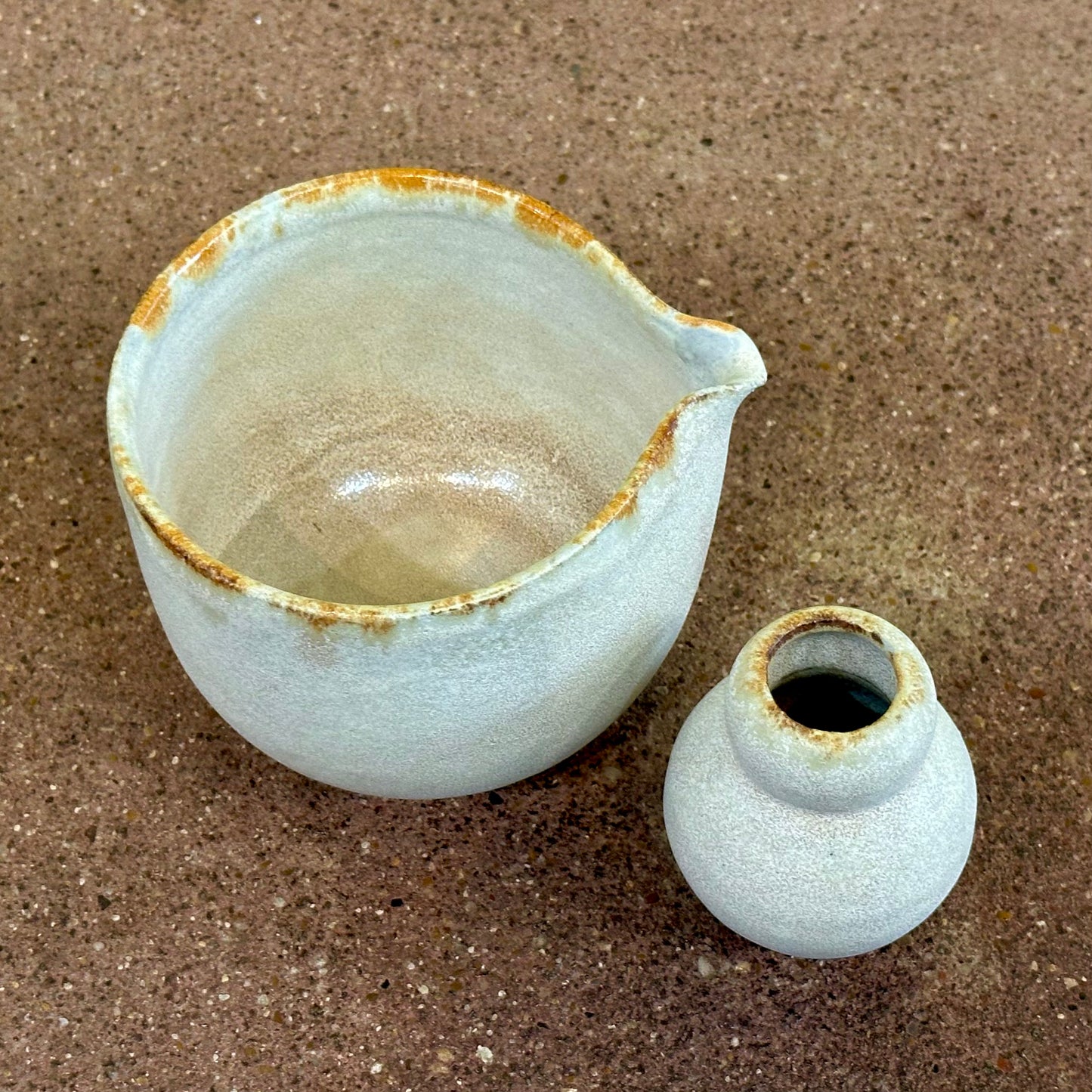 Soft Stone Spouted Matcha Bowl & Whisk Stand Ceramic Set | White | Linnan Ye (Ca)