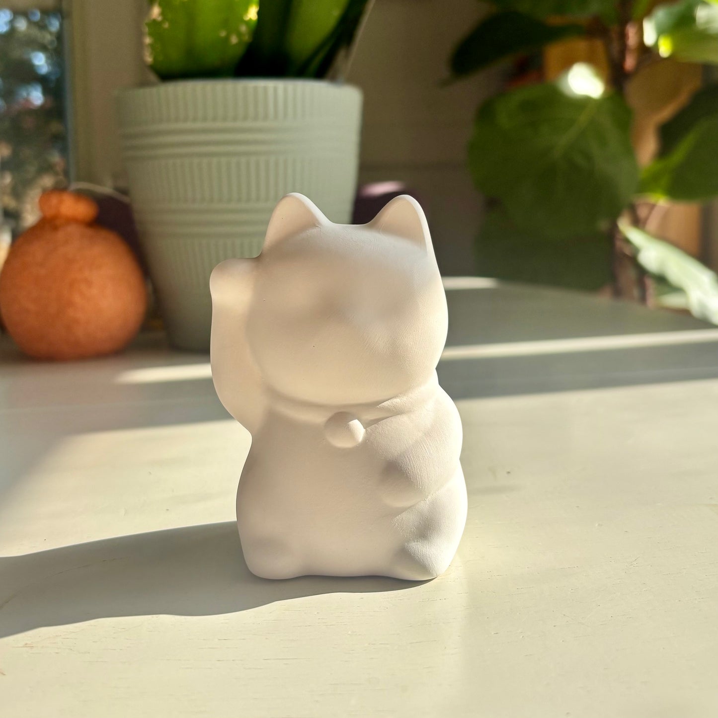 Blank Ceramic Lucky Cat Coin Bank Figurine | Hobby Labo (Japan)