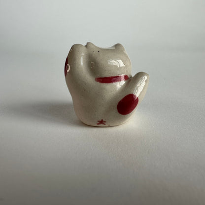 Lucky Cat Stoneware Mini Figurine | Taitau Fung (HK)