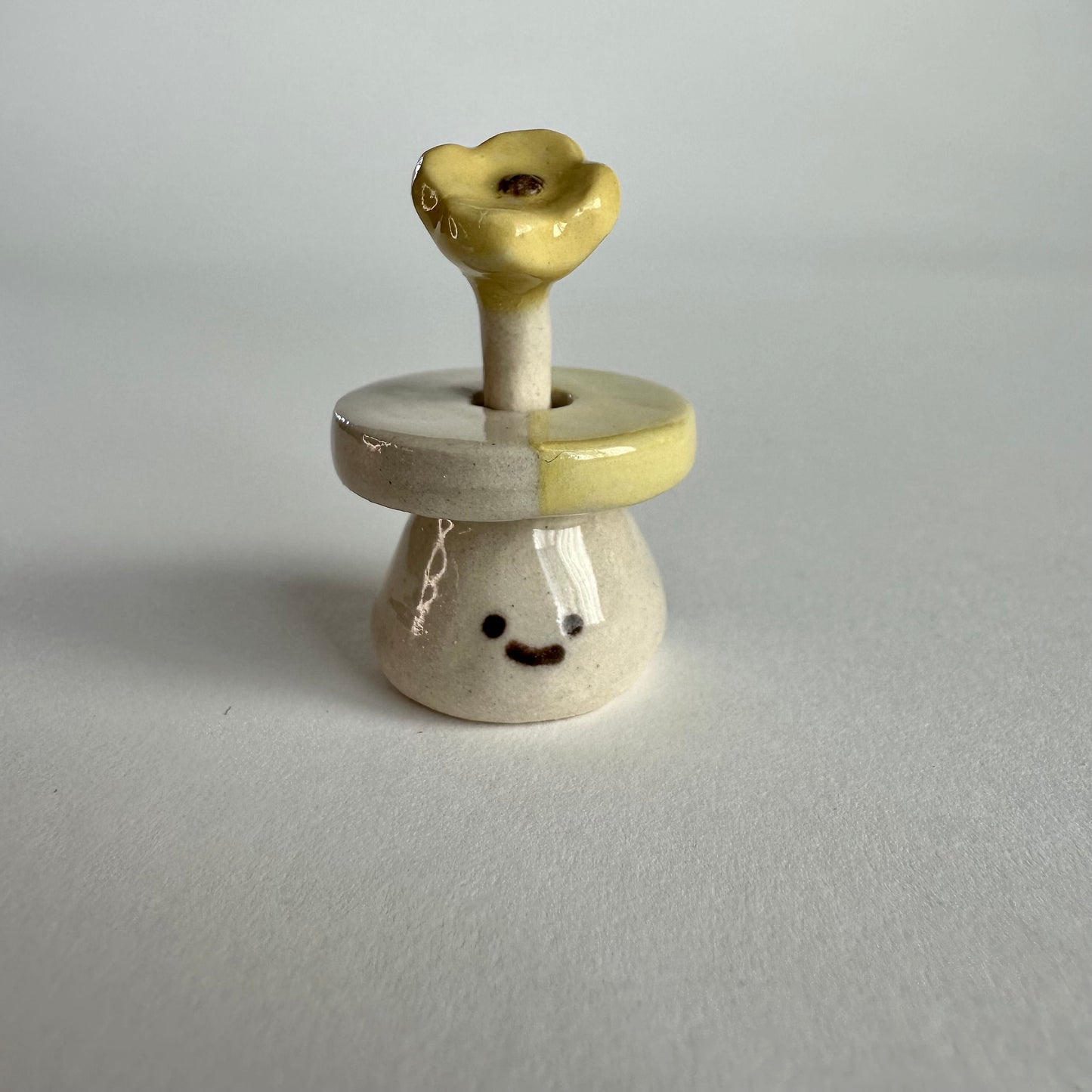 Flower Stoneware Mini Vase with Flower Pick | Taitau Fung (HK)