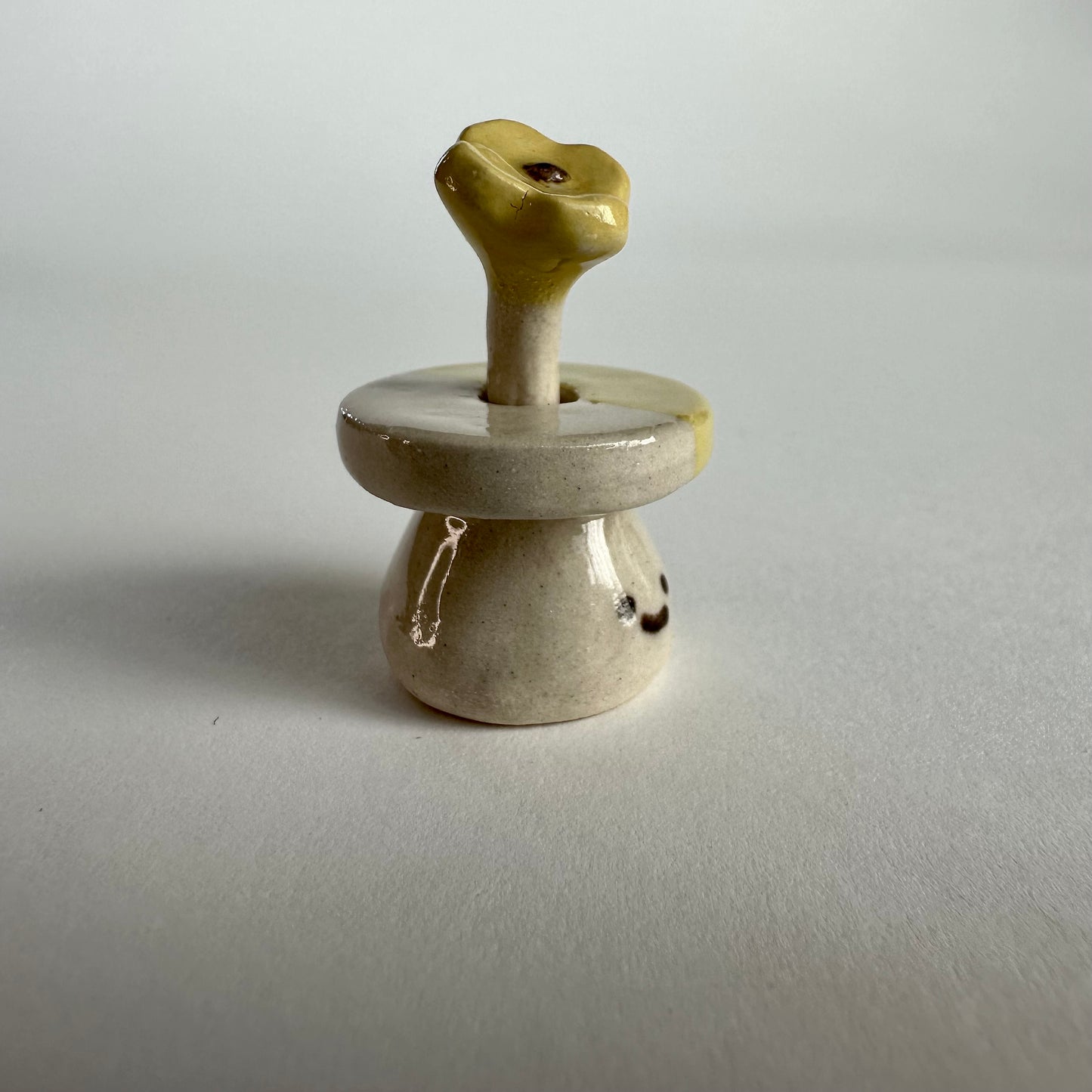 Flower Stoneware Mini Vase with Flower Pick | Taitau Fung (HK)