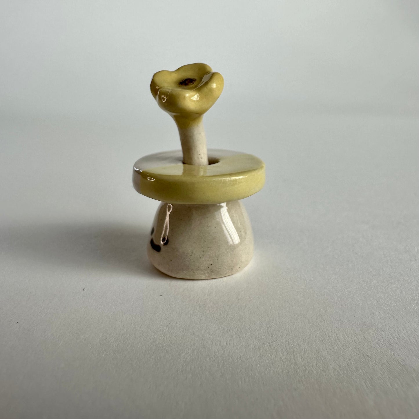 Flower Stoneware Mini Vase with Flower Pick | Taitau Fung (HK)