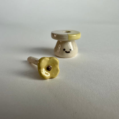 Flower Stoneware Mini Vase with Flower Pick | Taitau Fung (HK)
