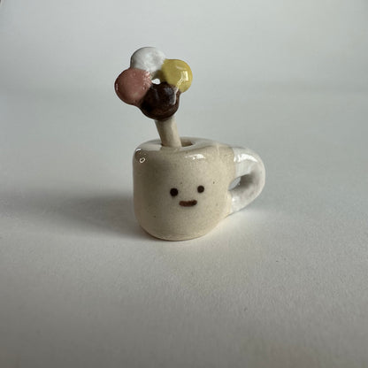 Mug Stoneware Mini Vase with Balloon Pick | Taitau Fung (HK)