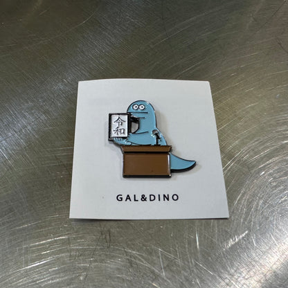Gal & Dino Pins | HIbiku (Japan)
