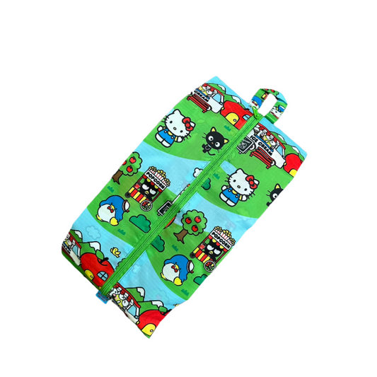 3D ZIP Hello Kitty pouch | Large | Baggu (CA)