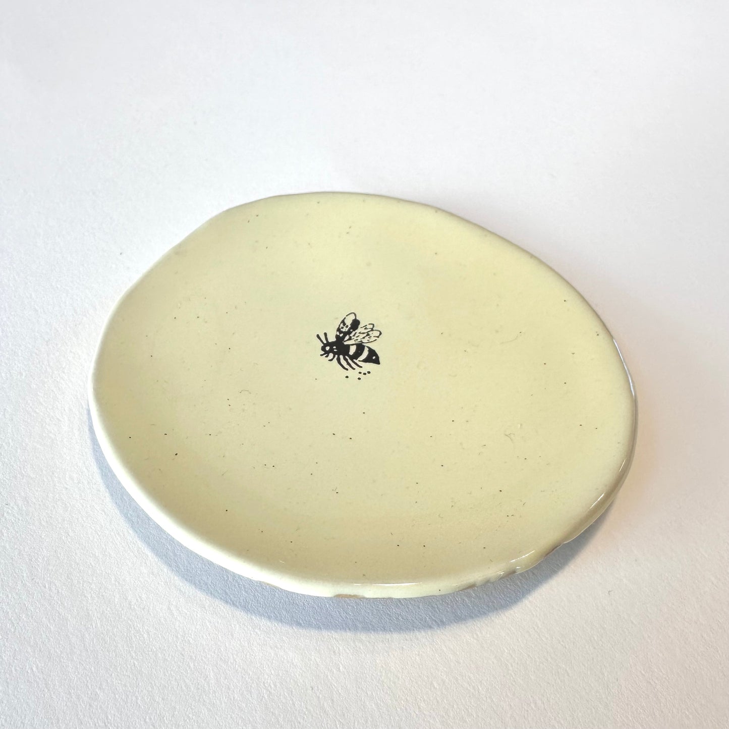 SOUVENIR Very Small Plate | Bee | Kühn Keramik (Germany)