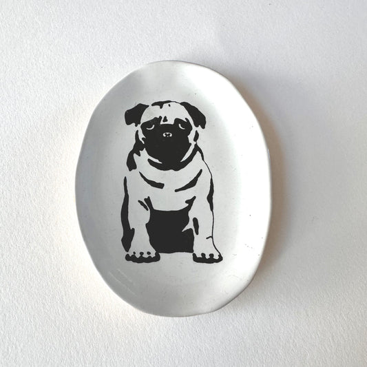 SOUVENIR Very Small Oval Plate | Pug | Kühn Keramik (Germany)
