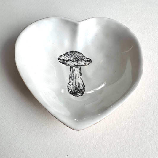 Amanita Mushroom Heart Bowl | Kühn Keramik (Germany)