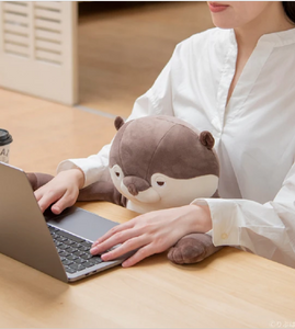 Pug Posture Pillow | Relax Work (Japan)