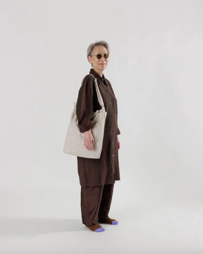 Zip Duck Bag | Vertical | Natural Grid | Baggu (CA)