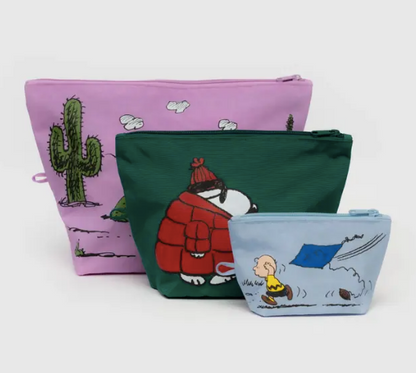 Snoopy Puffer Jacket Go Pouch | Medium | Baggu (CA)