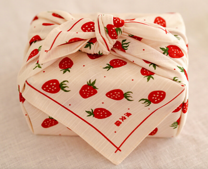 Ichigo Furoshiki Cloth | Hamamonyo (Japan)