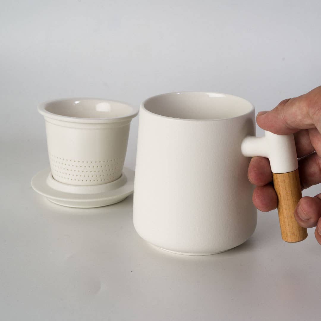 15oz Porcelain Tea Mug with Lid and Infuser | White