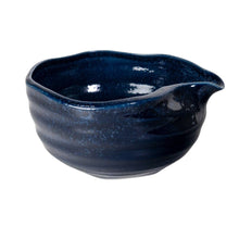 Load image into Gallery viewer, Katakuchi Matcha Bowl With Spout Navy (Japan)
