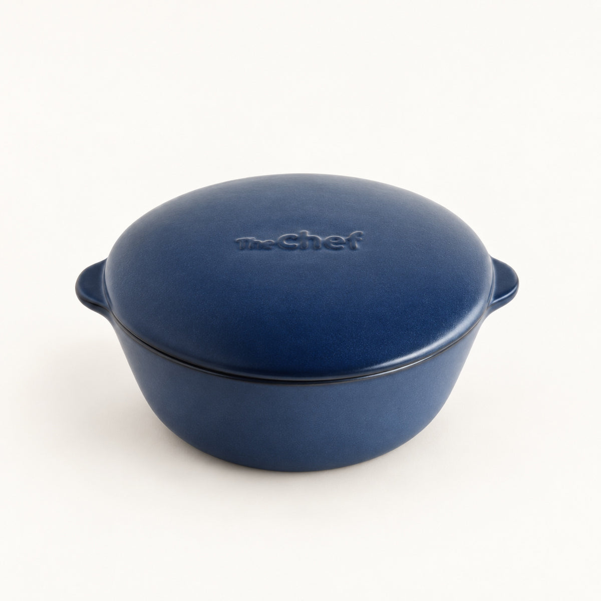 The Chef Bake Pot Mini by SALIU in Classic Blue with lid on