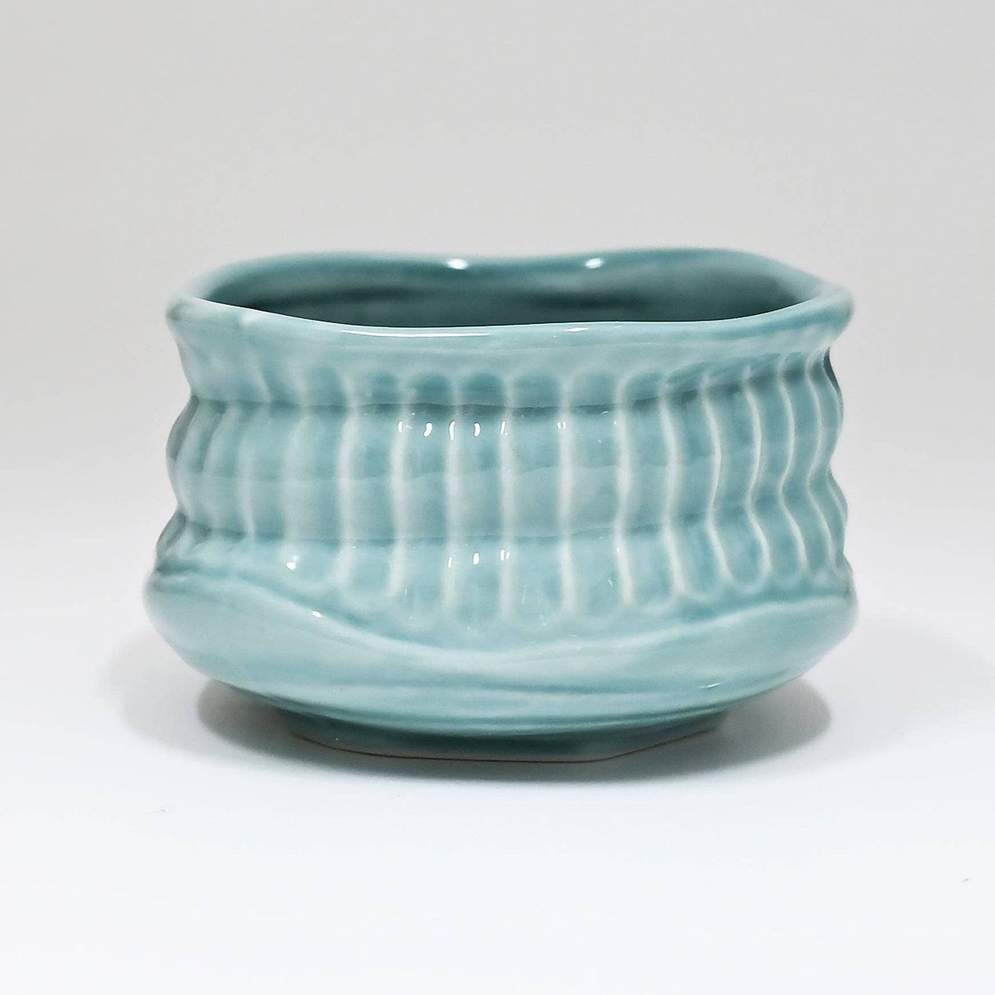 Turquoise Porcelain Mini Matcha Bowl | Ribbed Gloss Glaze | Japan