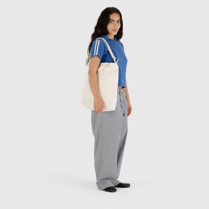 Zip Duck Bag | Vertical | Natural Canvas | Baggu (Ca)