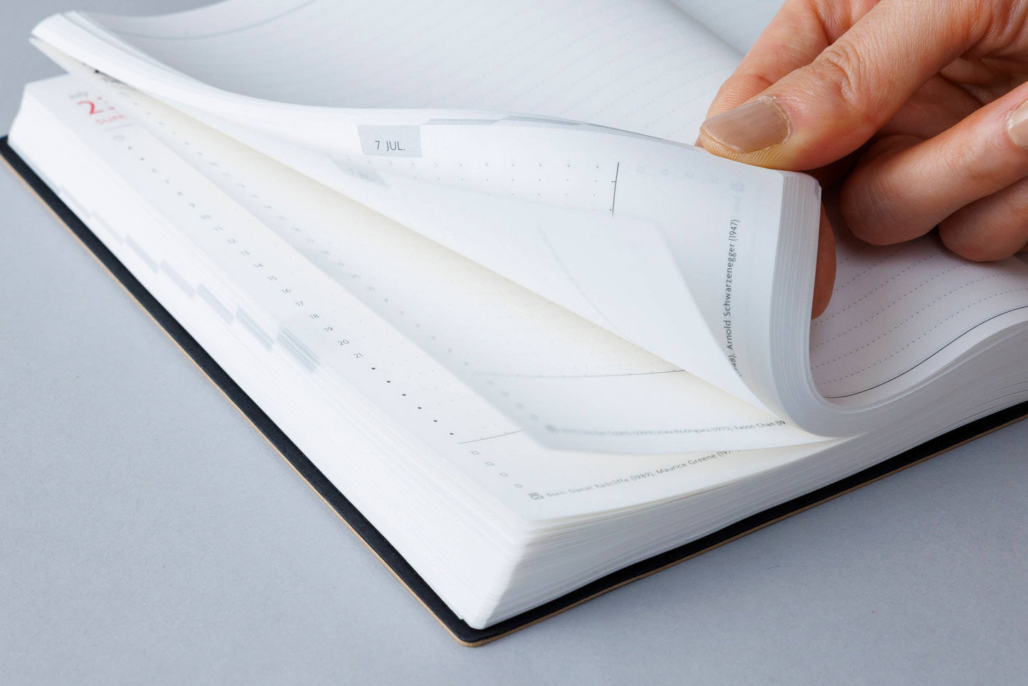 Weekly Notebook A5 |Lamp Black |  MARK’S Inc (Japan)