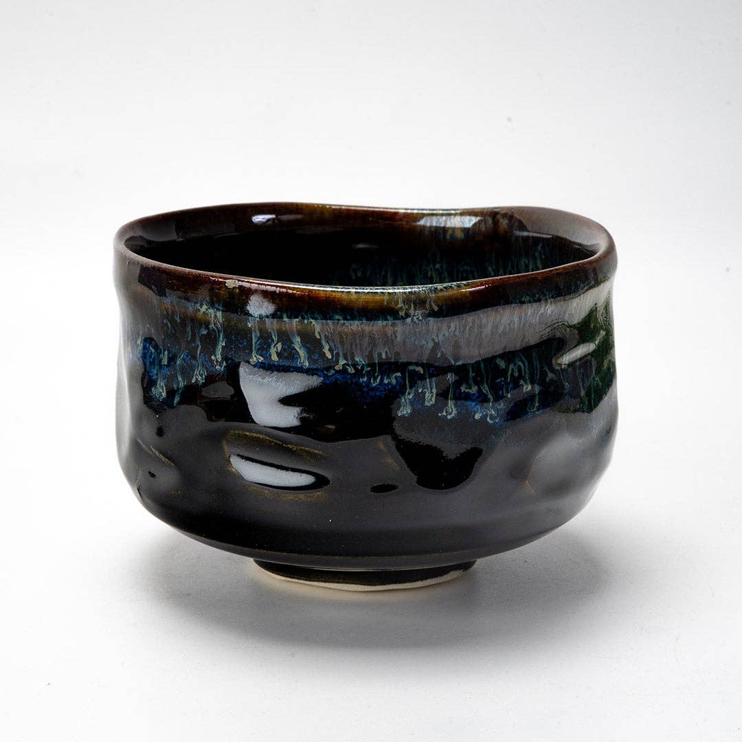 Matcha Bowl Black Blue Reactive Glaze (Japan)