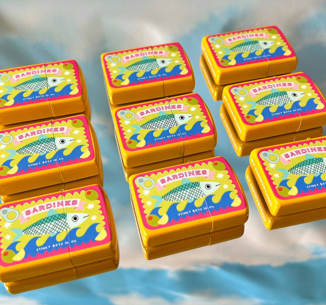 Sardine Refillable Lighter | The Peach Fuzz (CA)