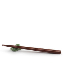 Load image into Gallery viewer, Chopstick Rest – Turtle and Baby | Miya (Japan)
