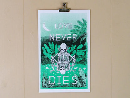 Love Never Dies | Sarah Welch (TX)