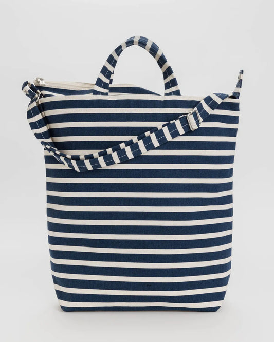 Zip Duck Bag | Vertical | Navy Stripe | Baggu (CA)