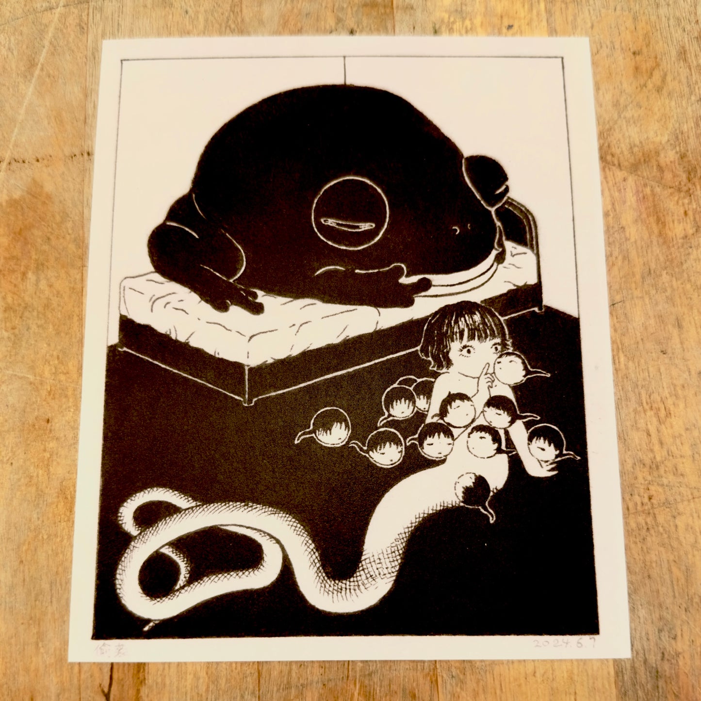 Sneak Art Print | Min Ding (CN)