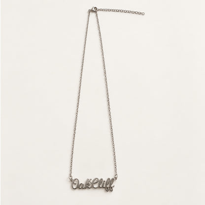 Silver Oak Cliff script name necklace on cable chain with extender