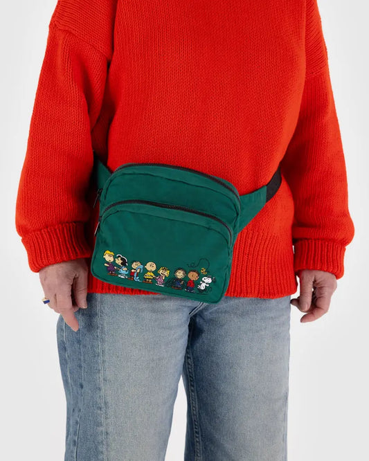 Embroidered Peanuts Fanny Pack | Baggu (CA)