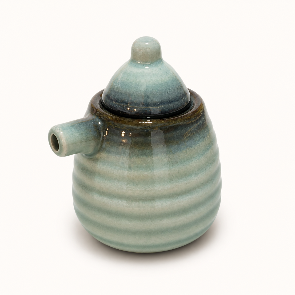 5oz 3.5"H Shoyu Sauce Dispenser Bottle with Lid Seikai (12/96)