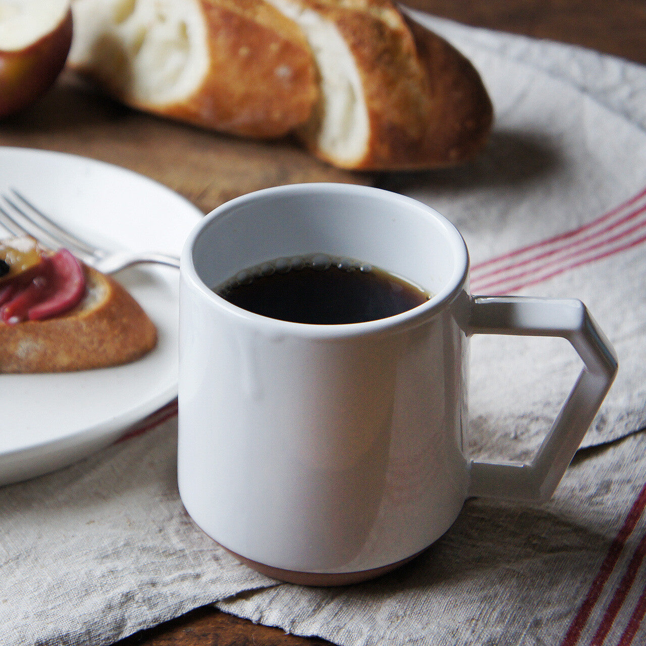 Stackable Ceramic Mug | White | CHIPS Inc (Japan)