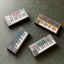 Load image into Gallery viewer, Synth Magnet (Japan)
