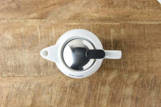 White Ceramic Round Teapot | Zero (Japan)