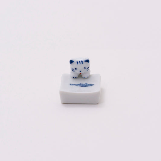 Ceramic Cat & Fish Chopstick Rest