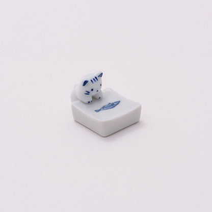 Ceramic Cat & Fish Chopstick Rest